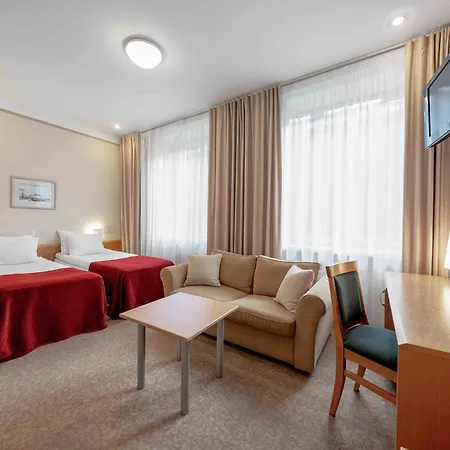Rixwell Viru Square 3*