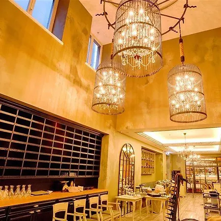 Rixwell Viru Square 호텔 3*