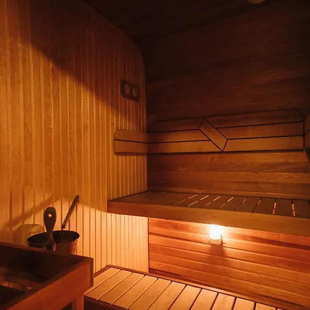 Otel Rixwell Viru Square 3*