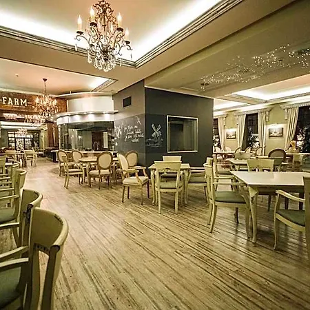 Rixwell Viru Square ホテル