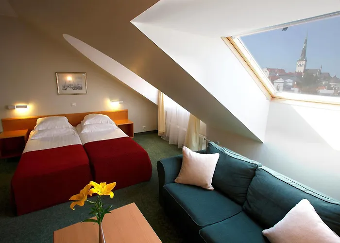 Rixwell Viru Square Hotell 3*