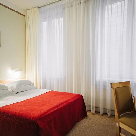 Rixwell Viru Square 3* タリン