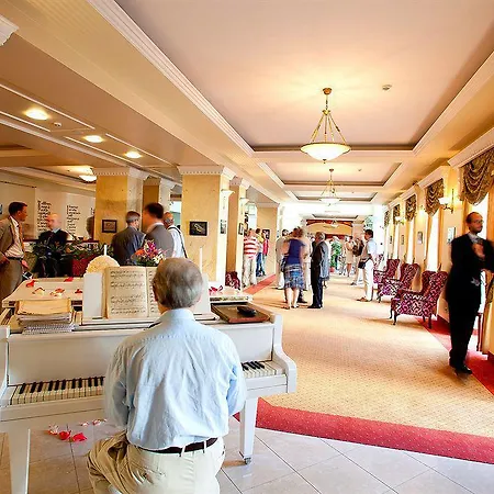 Rixwell Viru Square 3*