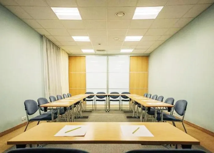 Rixwell Viru Square 3* 塔林