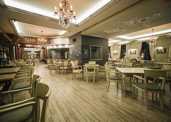 Rixwell Viru Square 3* 塔林